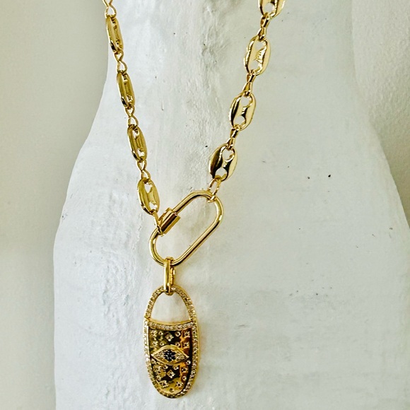 Evil eye pendant necklace, 18K gold plated necklace, carabiner connector NEW - Picture 6 of 9
